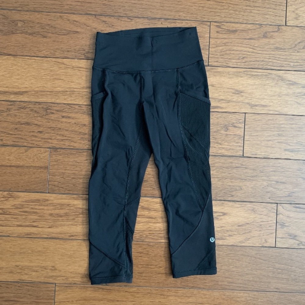 Lululemon Black Crop Pants with Side Mesh Panel